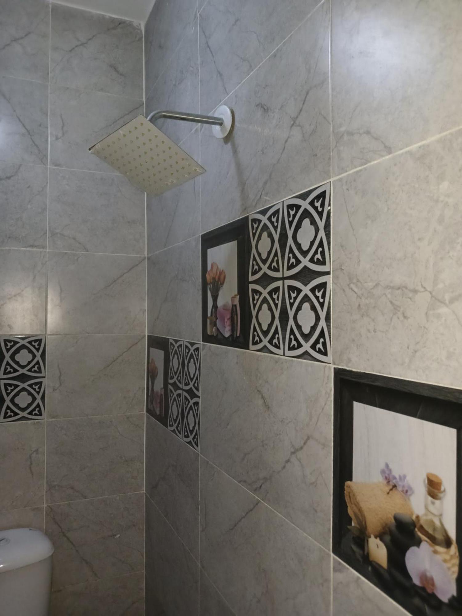 Pyramids Home Guest House Kafret el-Gabal Kültér fotó