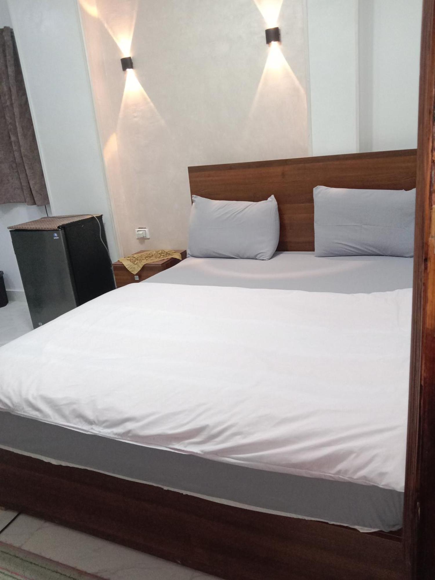 Pyramids Home Guest House Kafret el-Gabal Kültér fotó